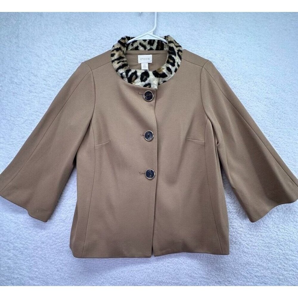 Chicos Jacket Womens Small Tan Brown Faux Fur Collar Large‎ Buttons 3/4 Sleeves